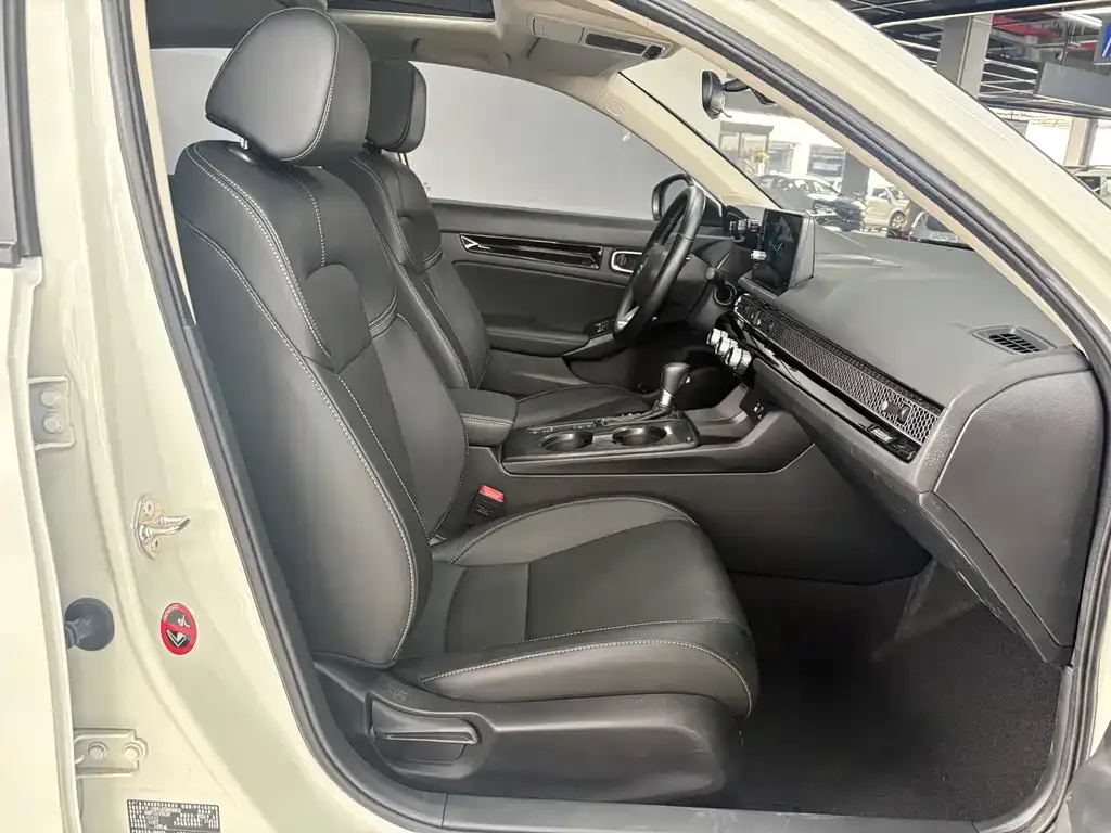 Honda Civic — фото 3