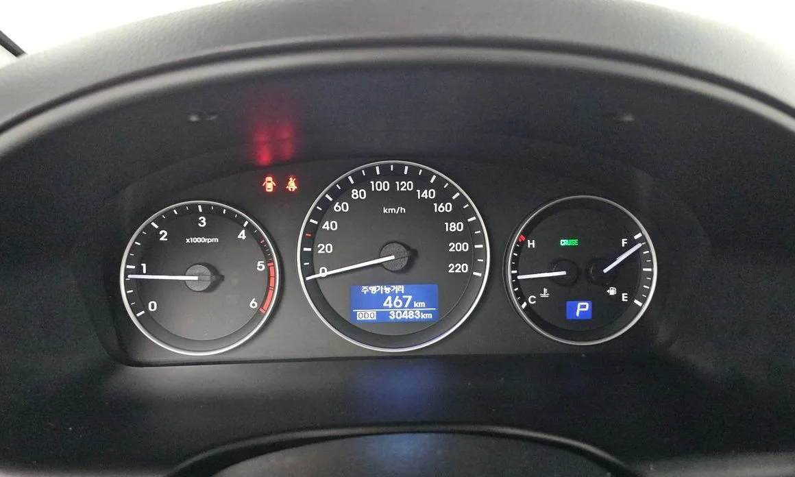 Hyundai Starex — фото 10
