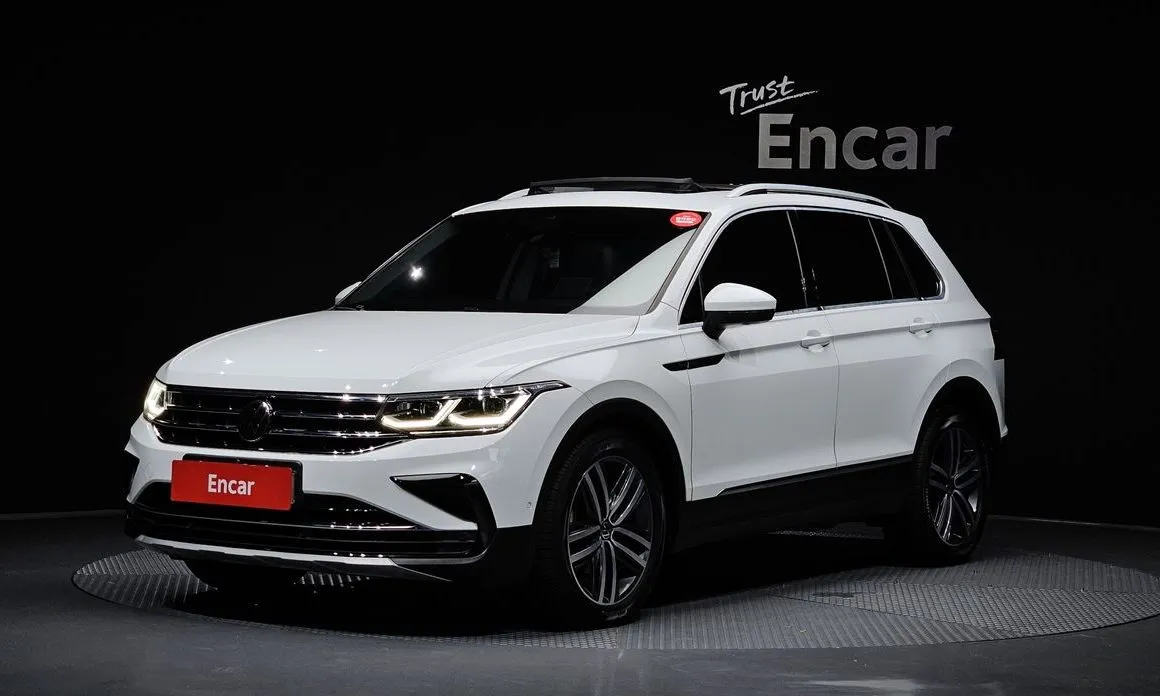 Volkswagen Tiguan — фото 1