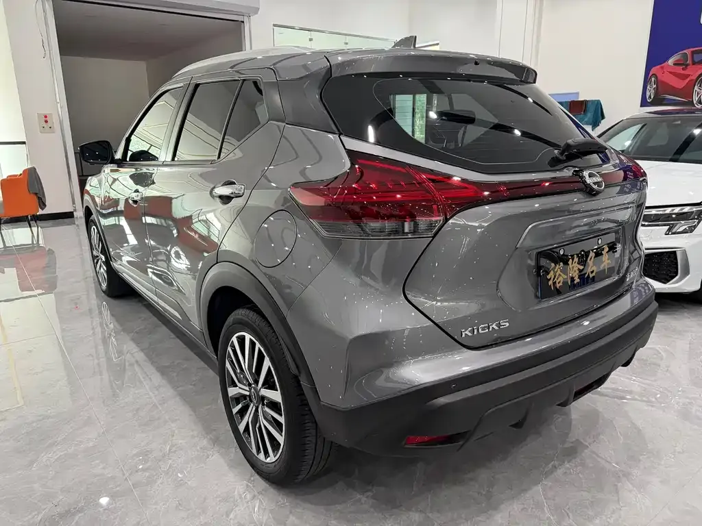 Nissan Kicks — фото 7