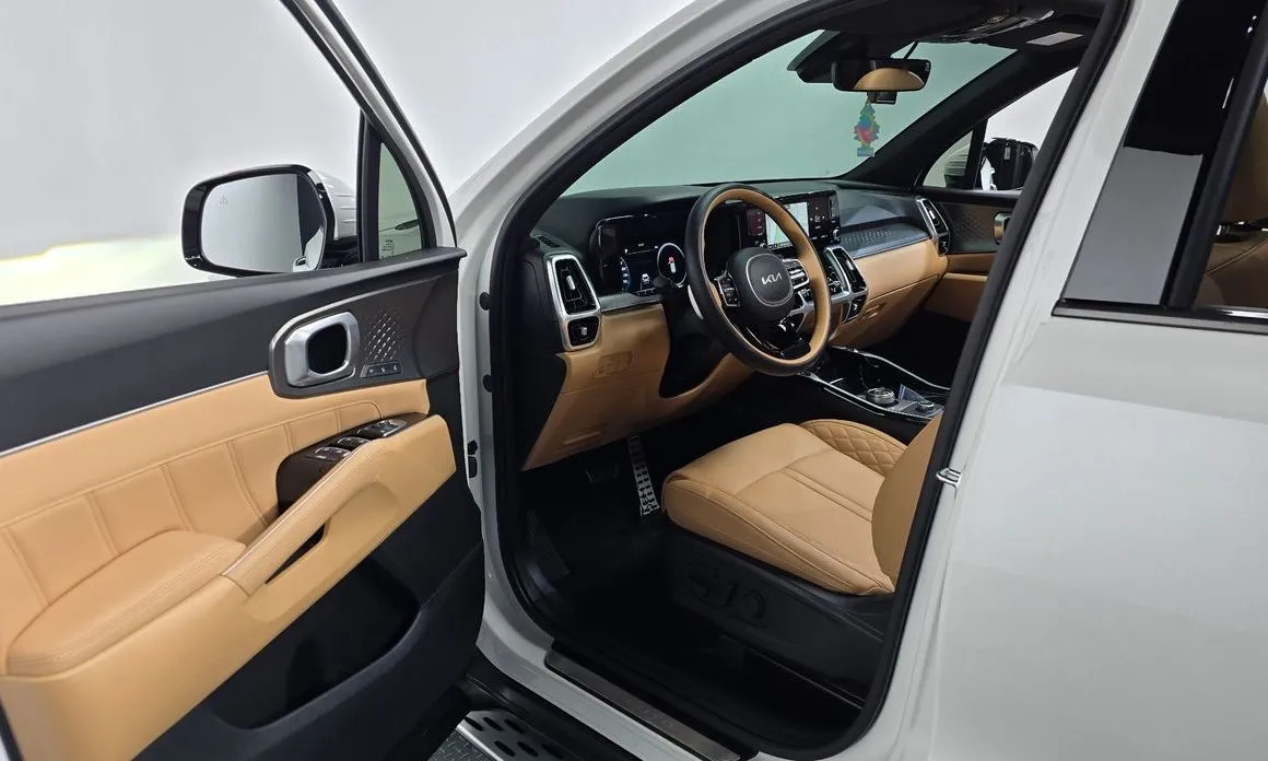 Kia Sorento — фото 3