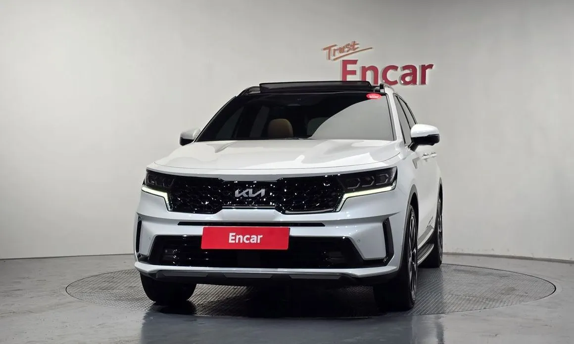 Kia Sorento — фото 6