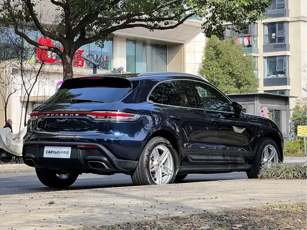 Porsche Macan — фото 9