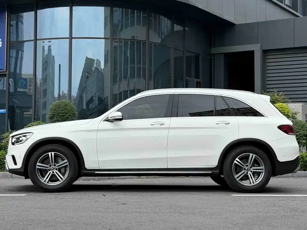Mercedes-Benz GLC — фото 4