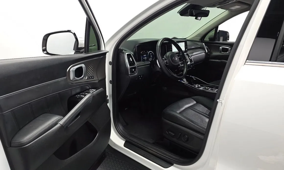 Kia Sorento — фото 9