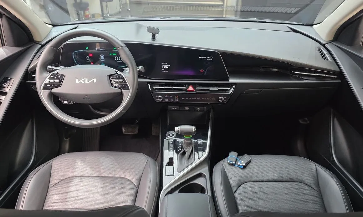 Kia Niro — фото 10
