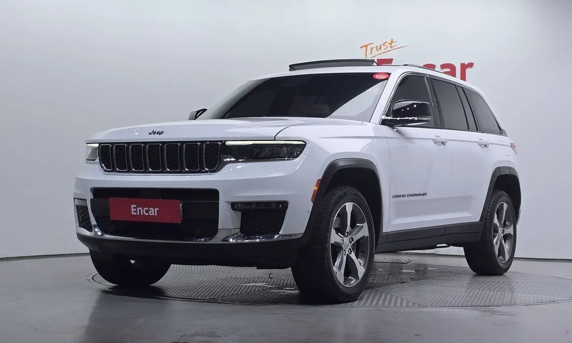 Jeep Cherokee — фото 1