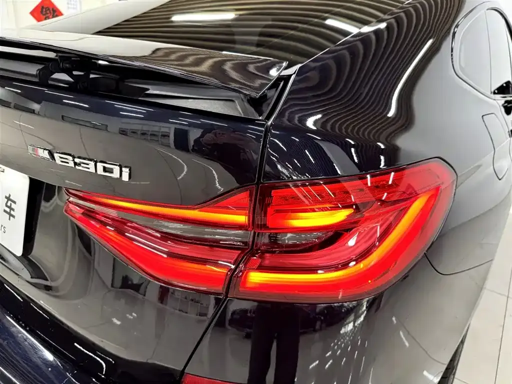 BMW 6 Series GT — фото 9