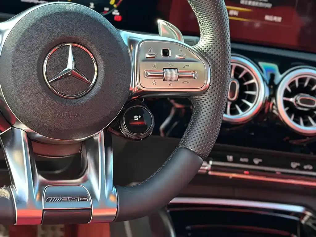 Mercedes-Benz A-Class AMG — фото 4