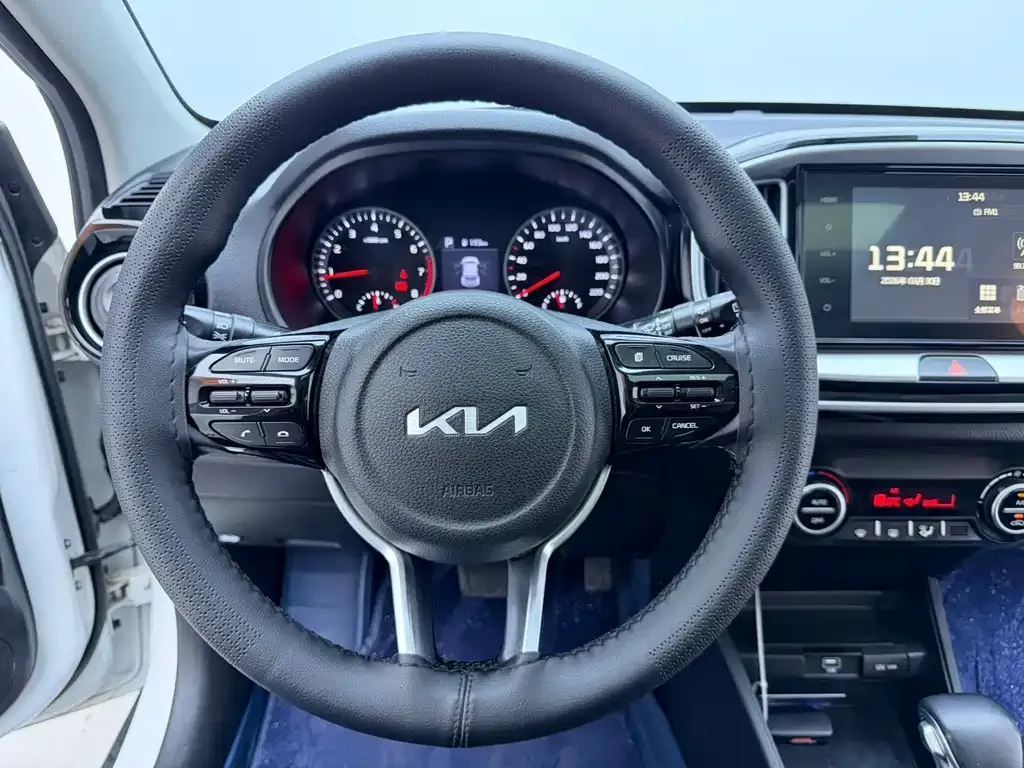 Kia KX1 — фото 7