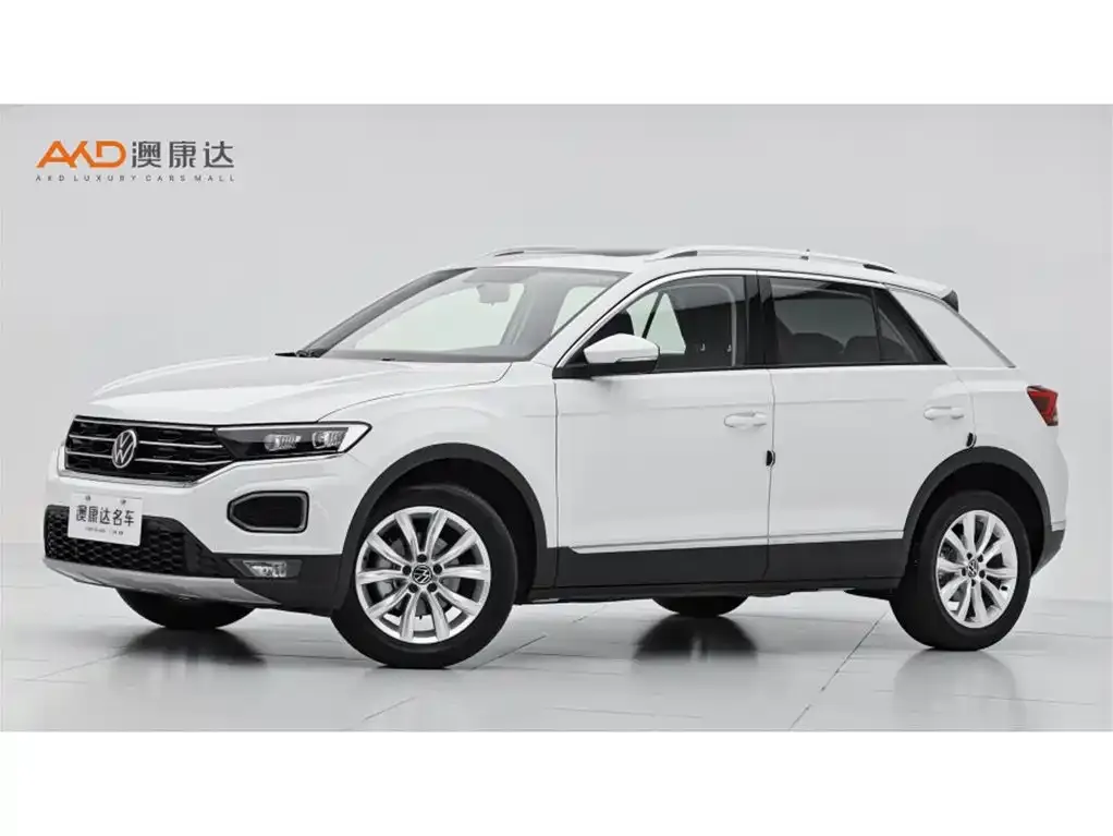 Volkswagen T-Roc — фото 1