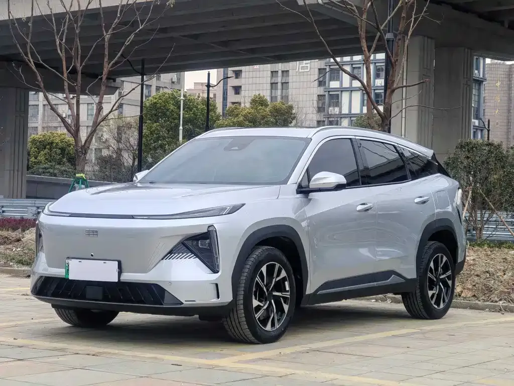 Geely Galaxy L7 — фото 1