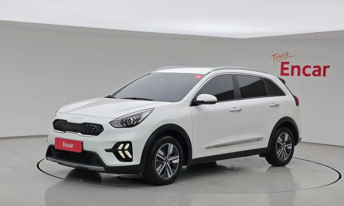 Kia Niro — фото 1