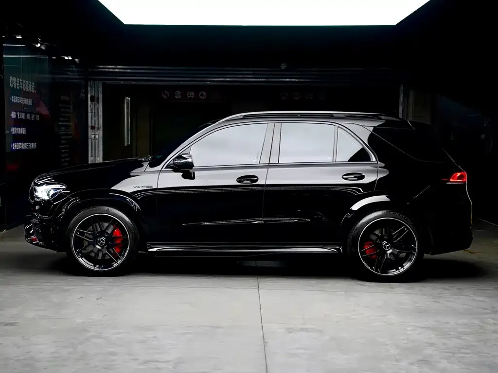 Mercedes-Benz GLE AMG — фото 9