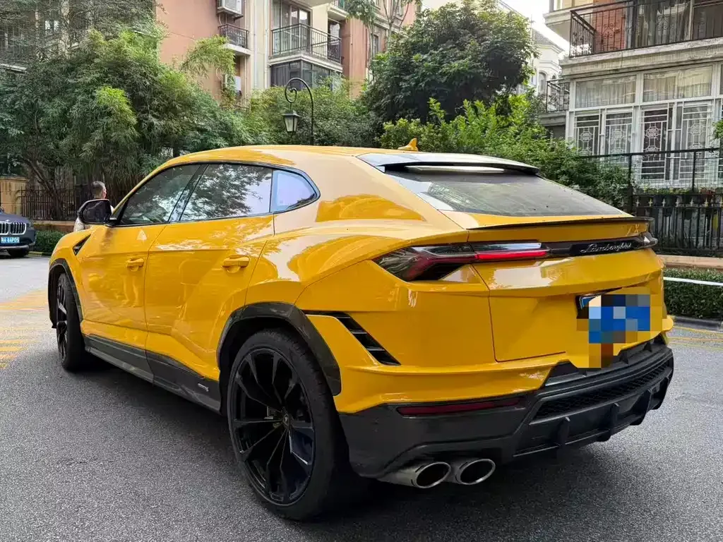 Lamborghini Urus — фото 4