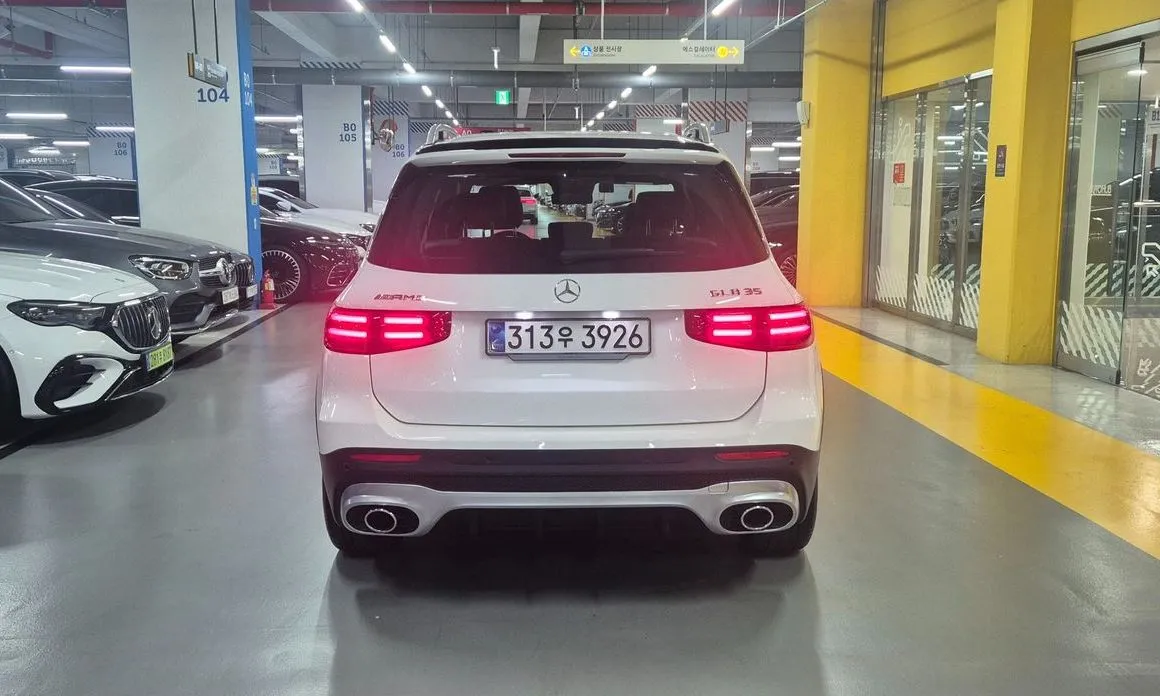 Mercedes-Benz GLB-Class — фото 10