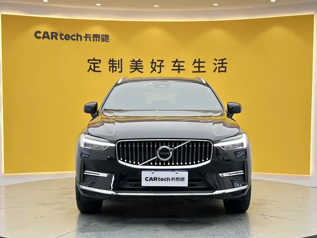 Volvo XC60 — фото 9