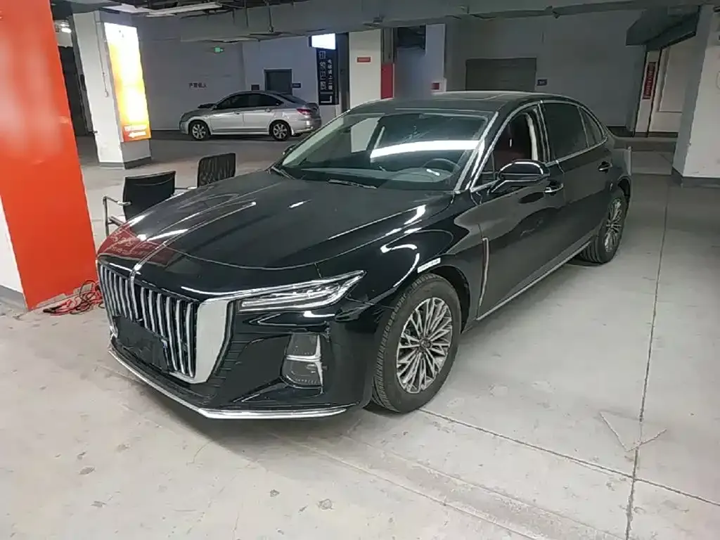 Hongqi H5 — фото 3