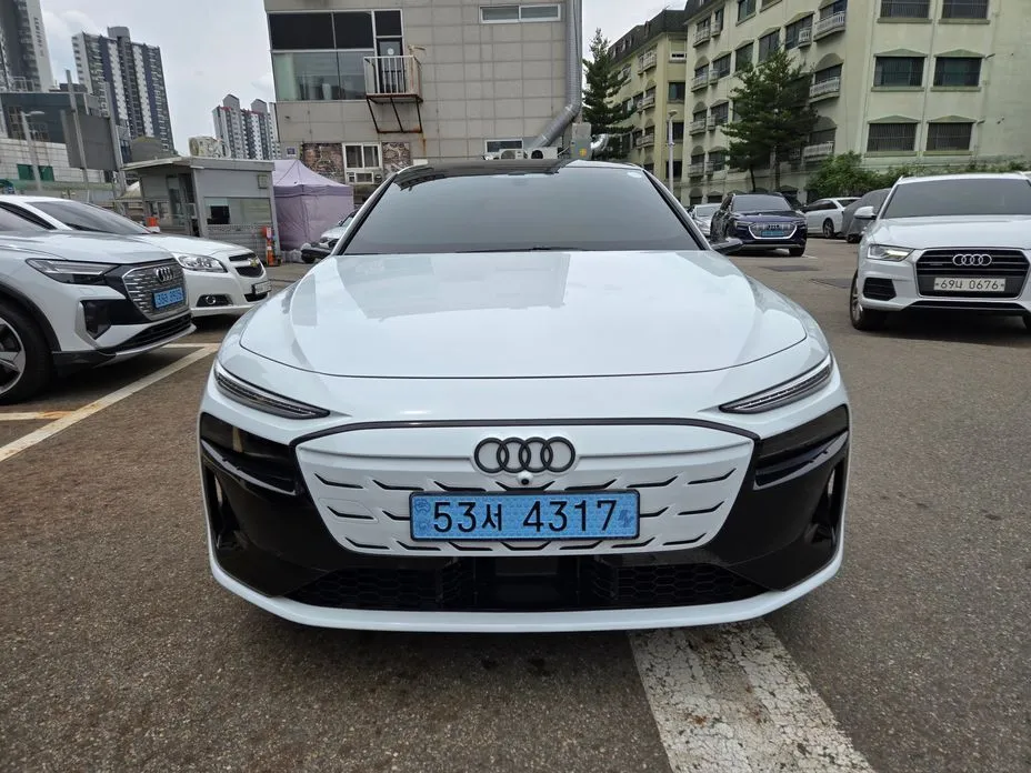 Audi A6 e-Tron — фото 8