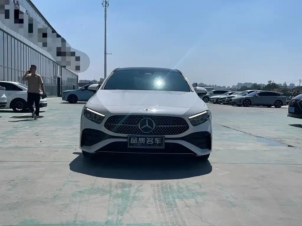 Mercedes-Benz A-Class — фото 4