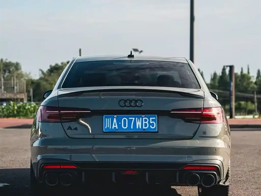 Audi S4 — фото 4