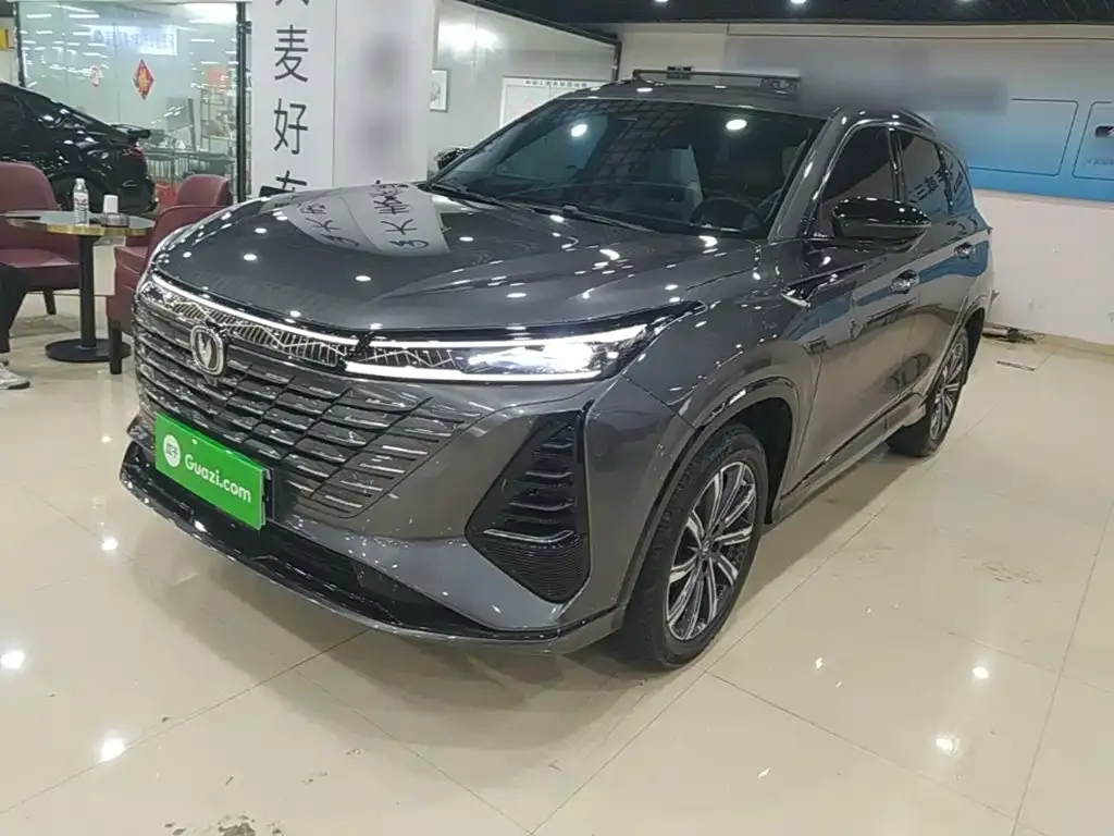 Changan CS75PLUS — фото 9