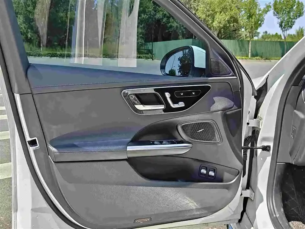 Mercedes-Benz C-Class New Energy — фото 4