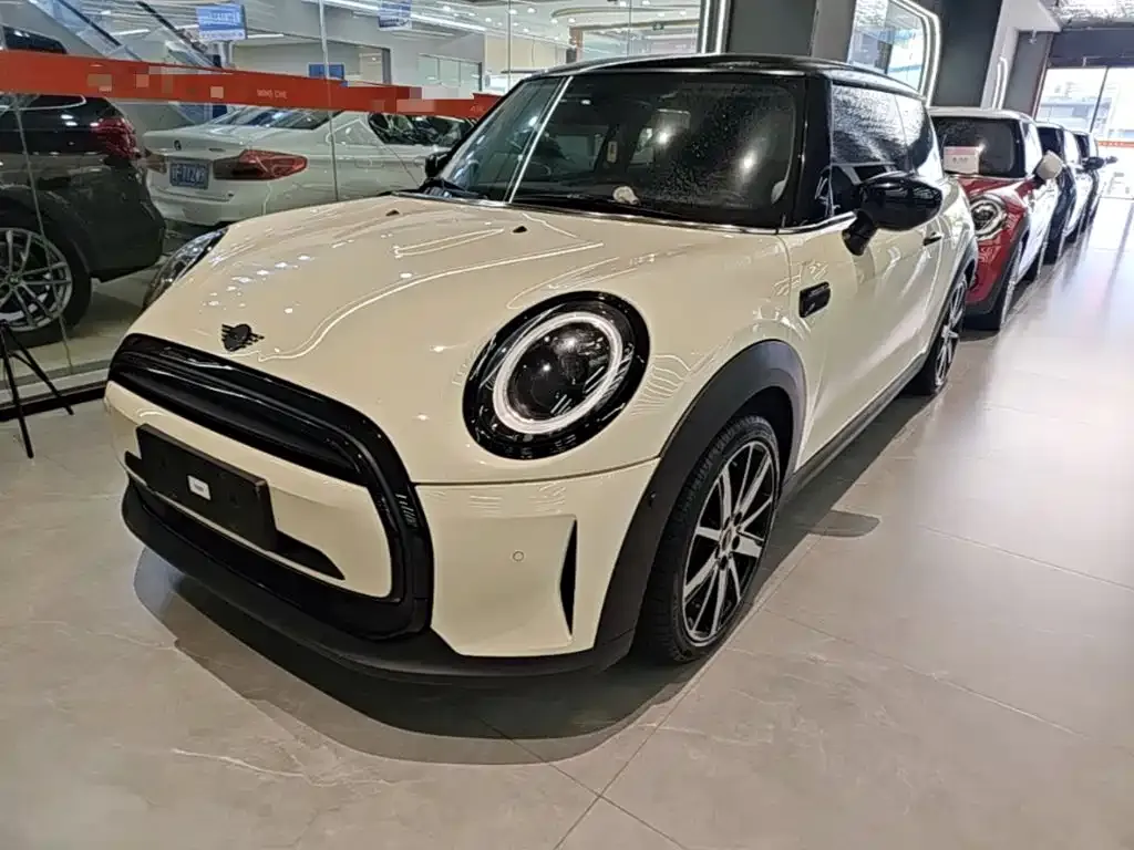 MINI Cooper (3-door) — фото 1