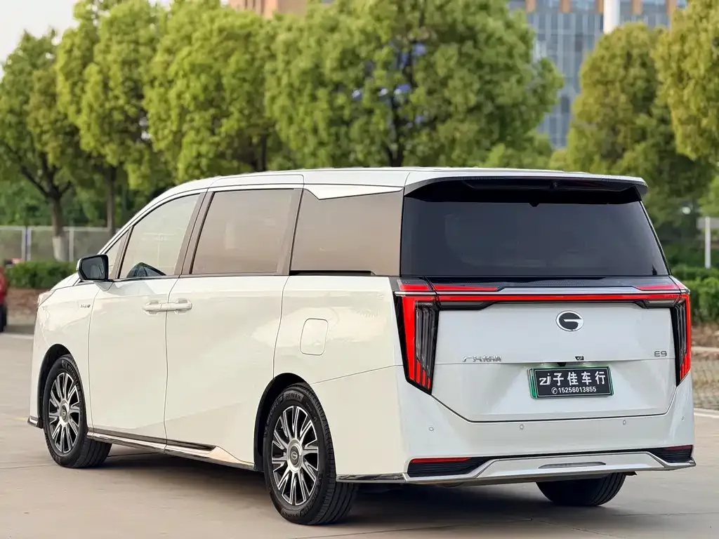 GAC Motor Trumpchi E9 — фото 10