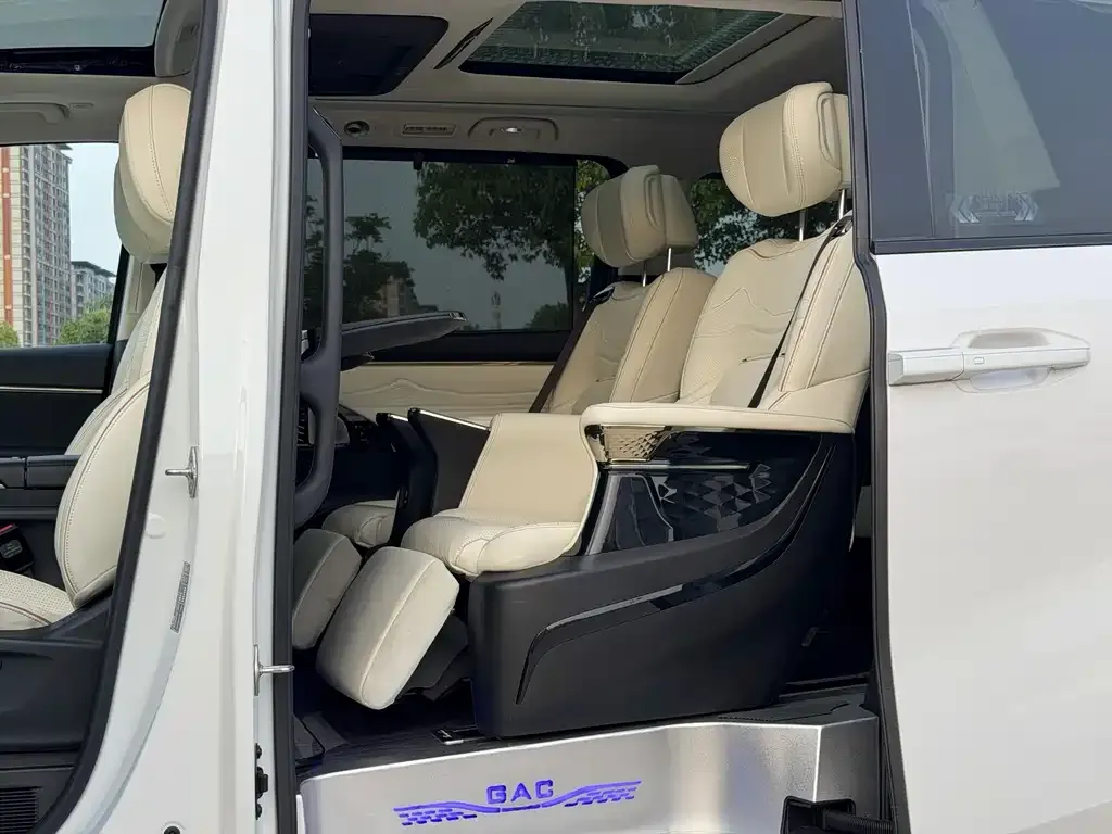 GAC Motor Trumpchi E9 — фото 5