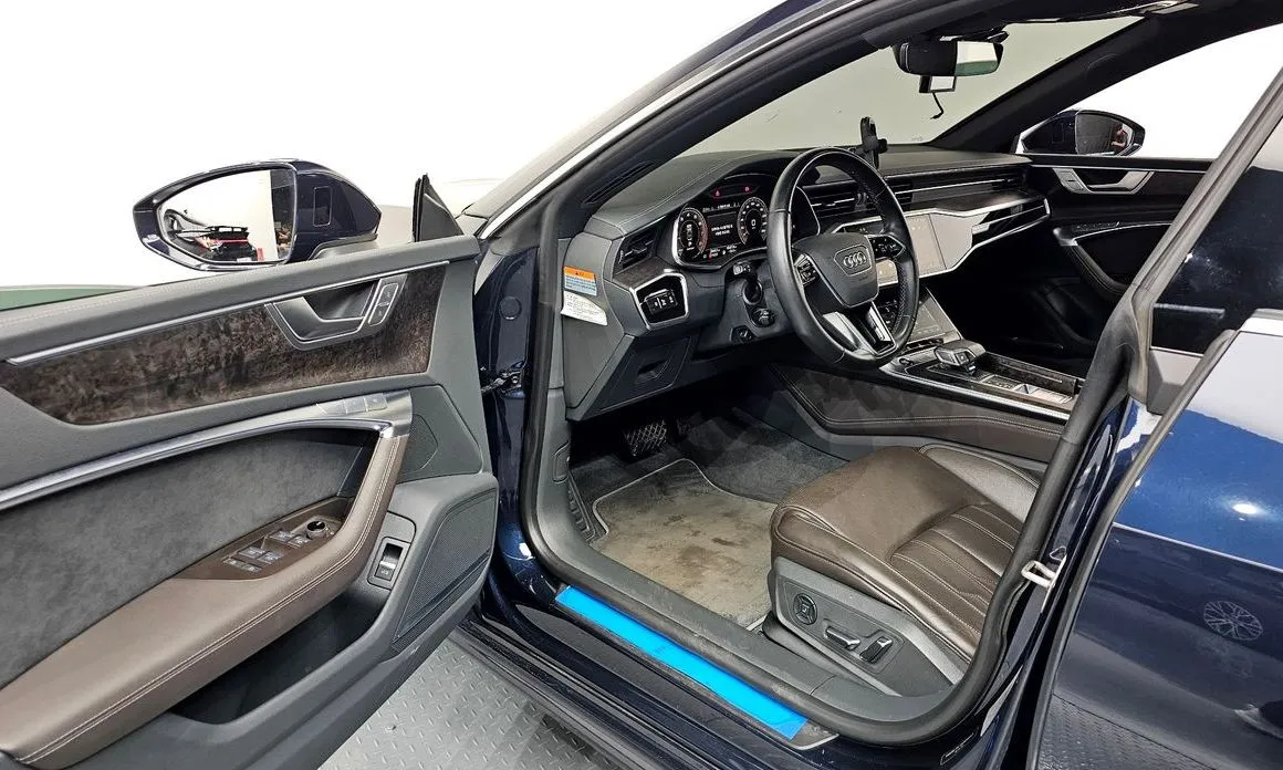 Audi A7 — фото 8