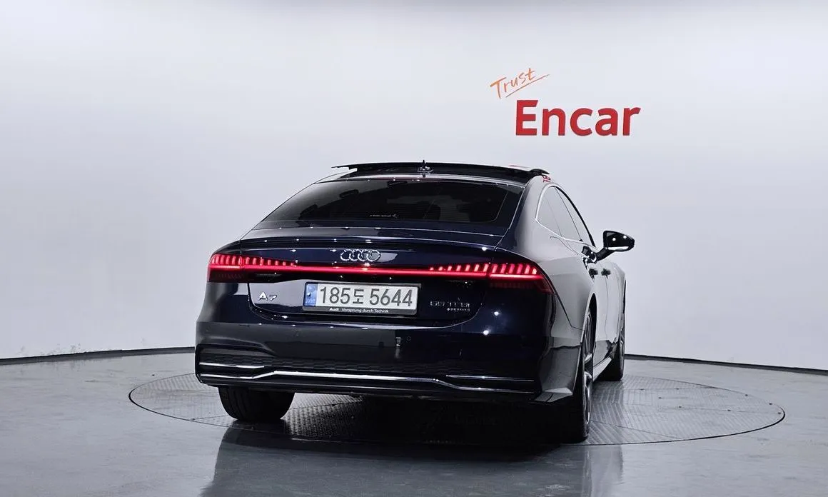 Audi A7 — фото 2