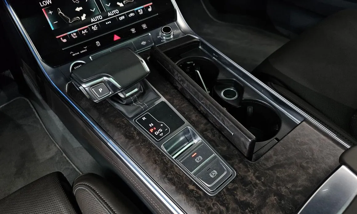 Audi A7 — фото 10