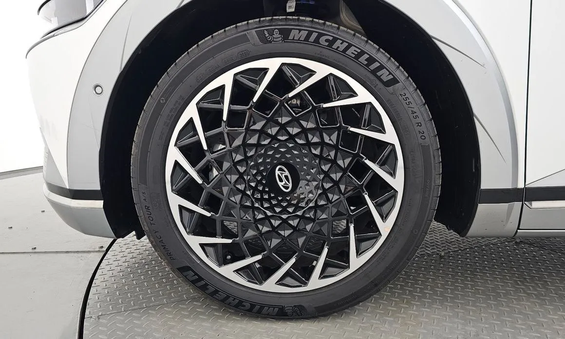 Hyundai Ioniq5 — фото 10