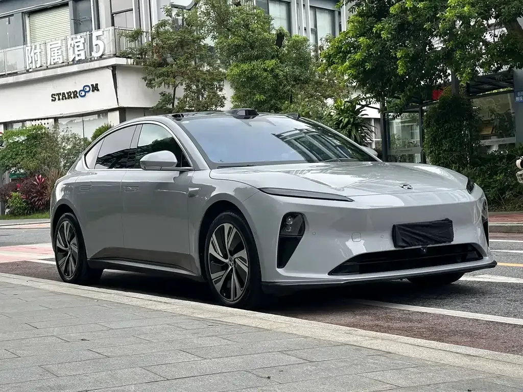 NIO ET5 — фото 4