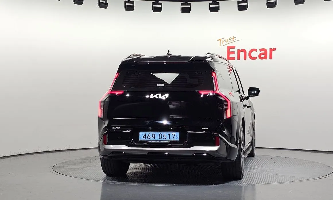 Kia EV9 — фото 2