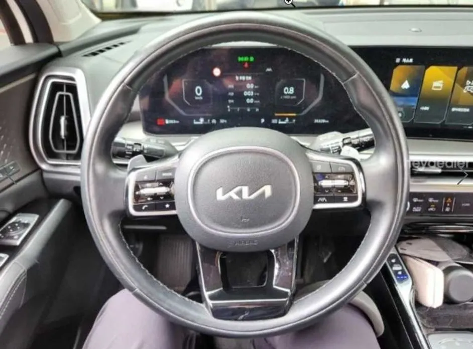Kia Sorento — фото 6