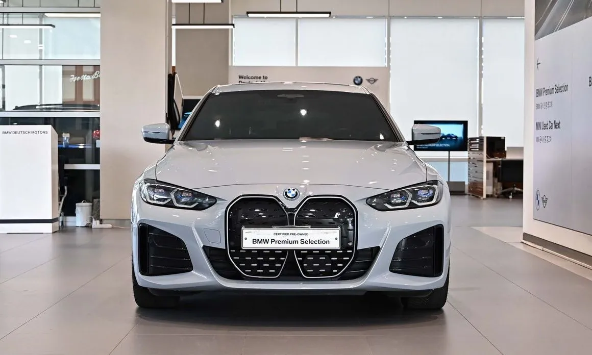 BMW i4 — фото 2