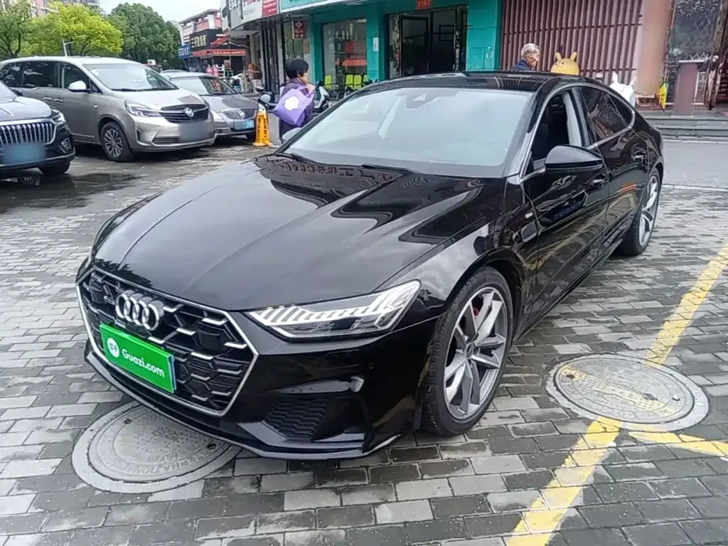 Audi A7 — фото 1