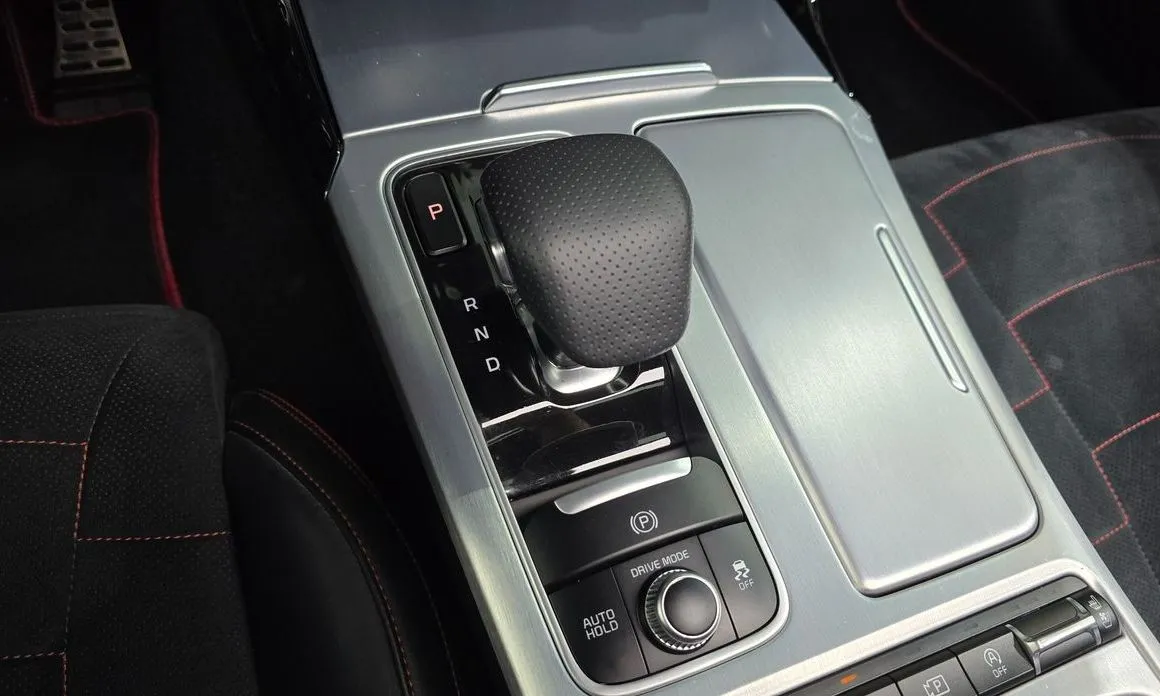 Kia Stinger — фото 10