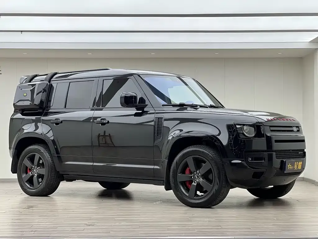 Land Rover Defender — фото 10