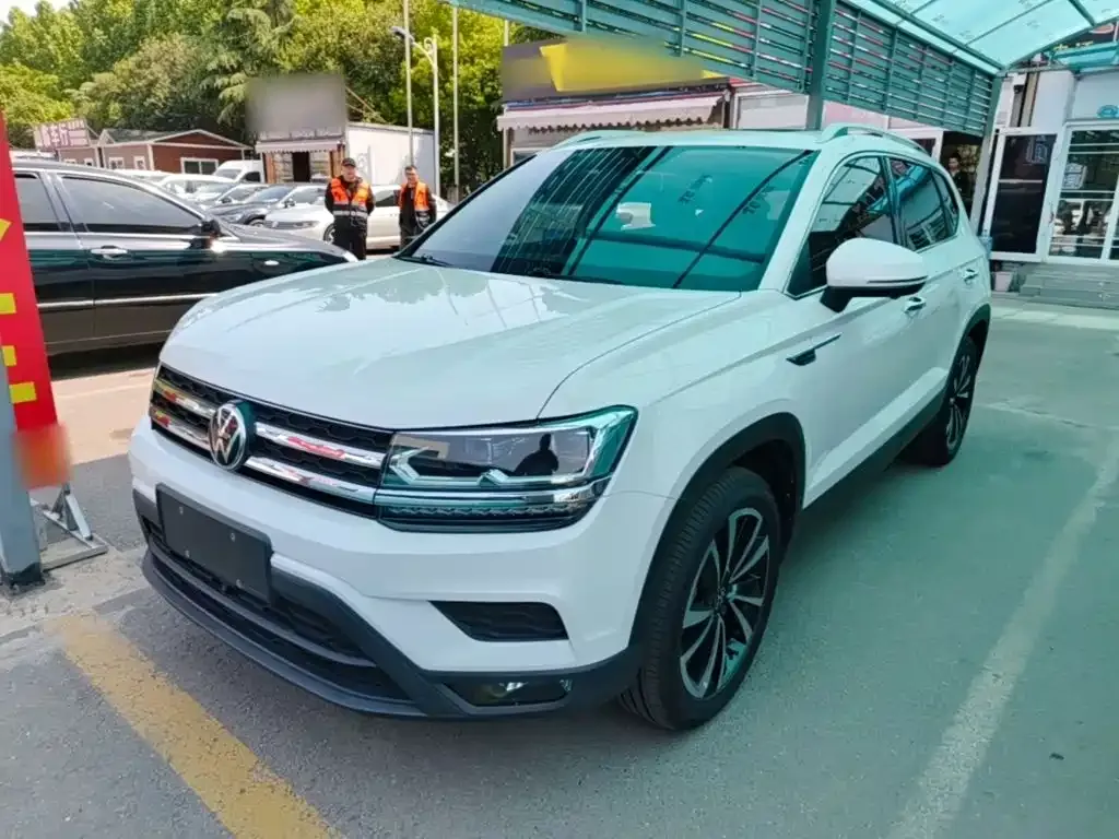 Volkswagen Tharu — фото 1