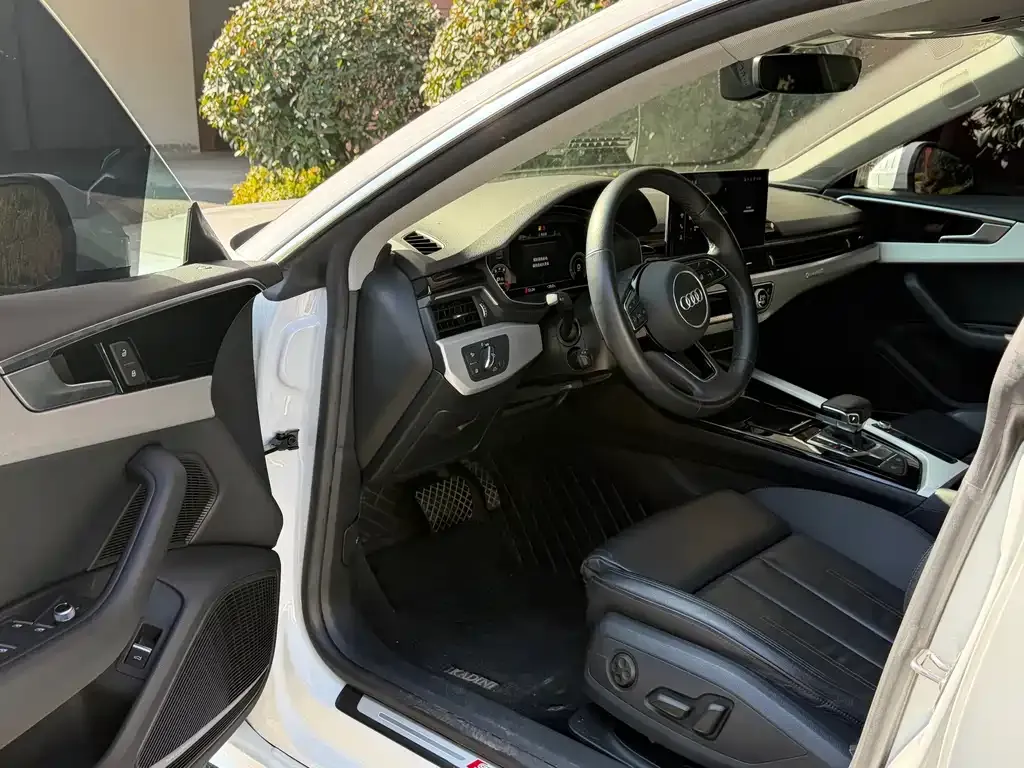 Audi A5 (Import) — фото 8