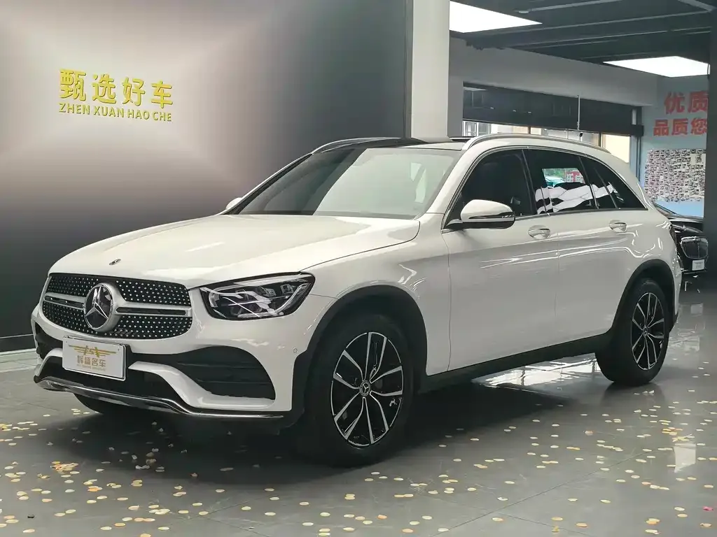 Mercedes-Benz GLC — фото 1