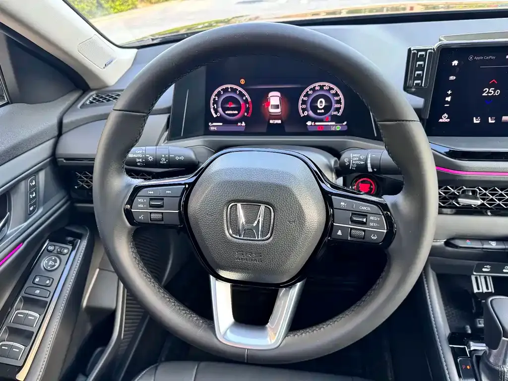 Honda Accord — фото 3