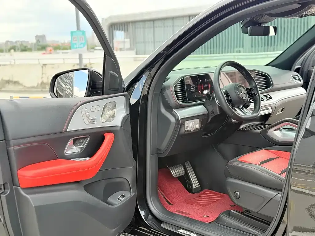 Mercedes-Benz GLE AMG — фото 8