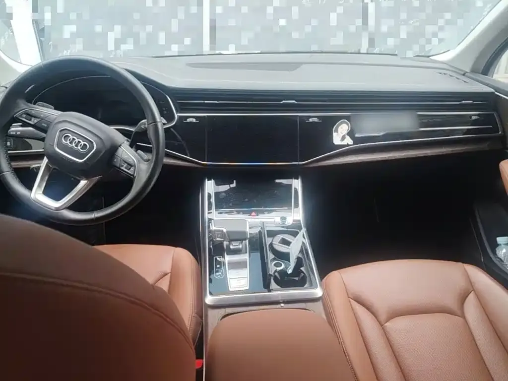 Audi Q7 — фото 2