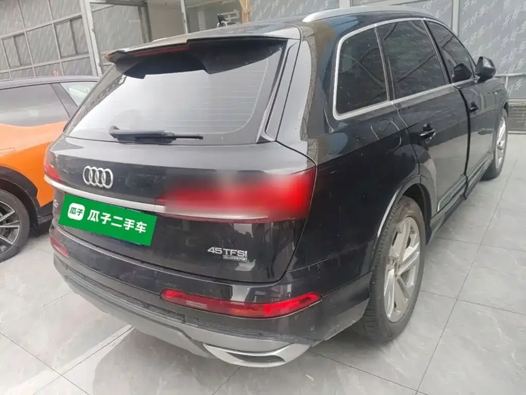 Audi Q7 — фото 4
