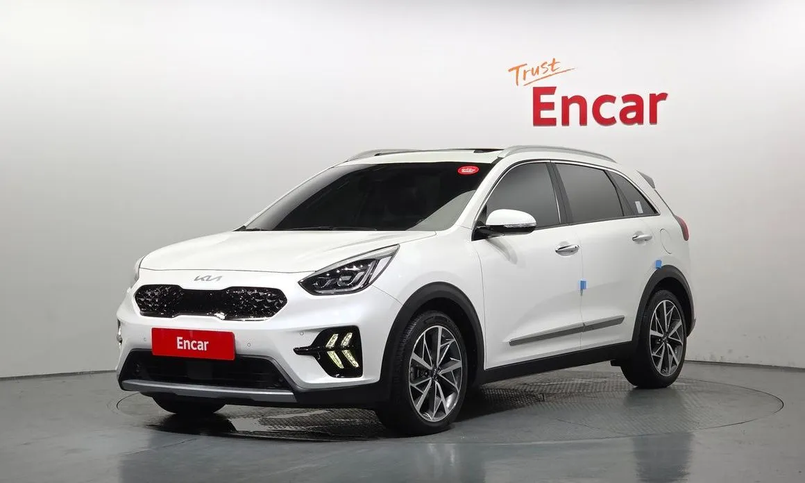 Kia Niro — фото 1