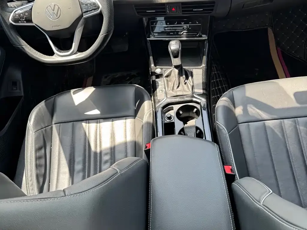 Volkswagen Passat — фото 3